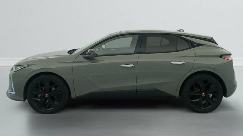 Photo 4 de l'offre de DS DS4 PureTech 130 EAT8 Performance Line+ à 24519€ chez Carlyss automobiles Vitré