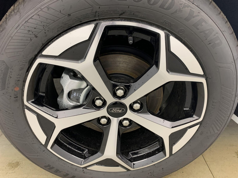 Photo 21 de l'offre de FORD PUMA 1.0 EcoBoost 125 ch mHEV S&S BVM6 ST-Line à 20998€ chez Carlyss automobiles Vitré