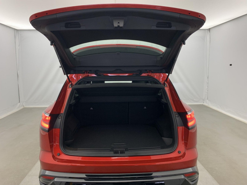 Photo 11 de l'offre de Renault AUSTRAL NOUVEAU FULL HYBRID E-TECH 200 CH EVOLUTION à 31998€ chez Carlyss automobiles Vitré