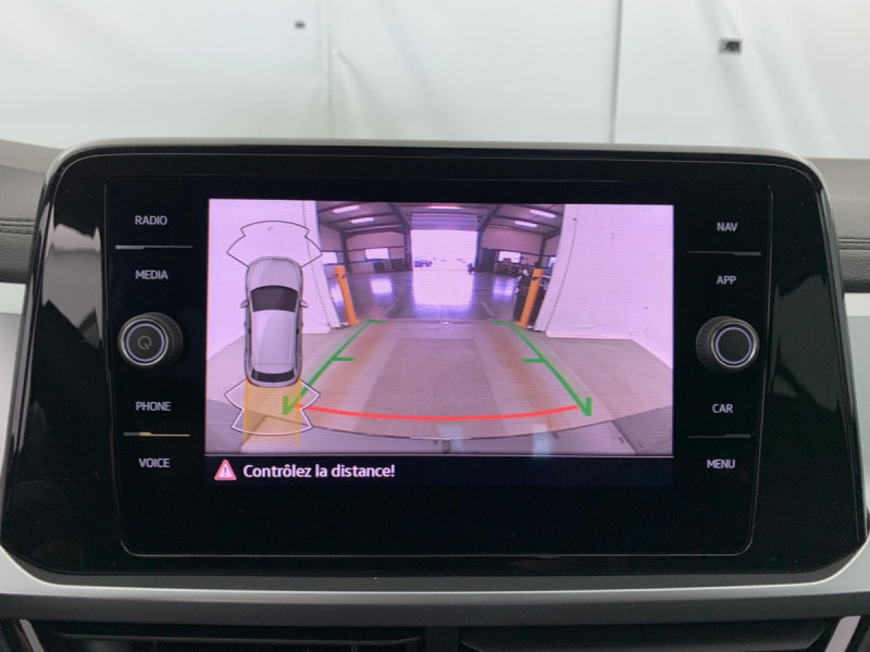 Photo 17 de l'offre de VOLKSWAGEN T-roc 2.0 TDI 150 Start/Stop DSG7 Life Plus à 32598€ chez Carlyss automobiles Vitré