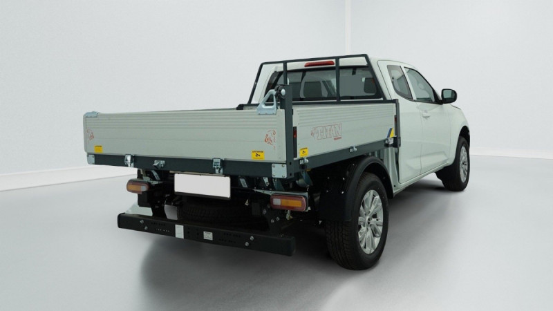 Photo 5 de l'offre de ISUZU D-MAX 1.9 4X4 SPACE CAB N60 B.B+  AT TO WORK à 46719€ chez Carlyss automobiles Vitré