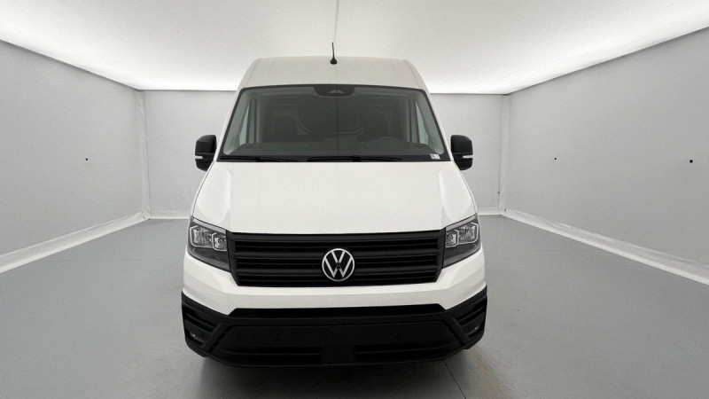 Photo 2 de l'offre de VOLKSWAGEN Crafter VAN 35 L3H3 2.0 TDI 140 CH BUSINESS à 35037€ chez Carlyss automobiles Vitré