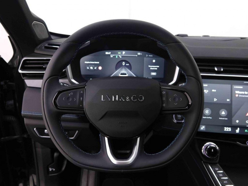 Photo 11 de l'offre de Lynk&Co 01 1.5 PHEV 261 ch DCTH7 à 29198€ chez Carlyss automobiles Vitré