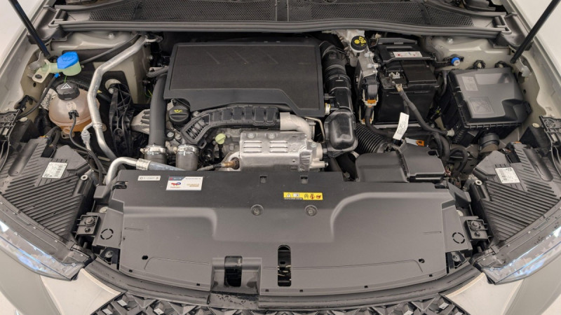 Photo 20 de l'offre de DS DS4 PureTech 130 EAT8 Rivoli à 22442€ chez Carlyss automobiles Vitré