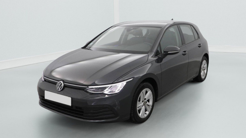 Photo 1 de l'offre de VOLKSWAGEN GOLF Golf 1.0 eTSI OPF 110 DSG7 Life à 24598€ chez Carlyss automobiles Vitré