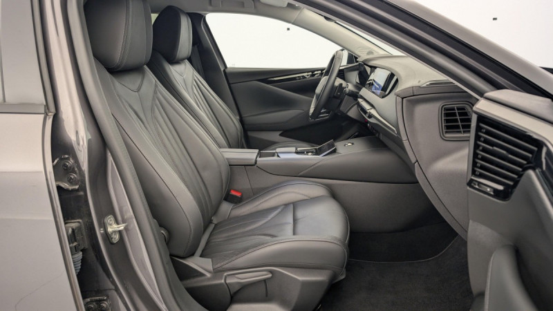 Photo 9 de l'offre de DS DS4 PureTech 130 EAT8 Rivoli à 23438€ chez Carlyss automobiles Vitré