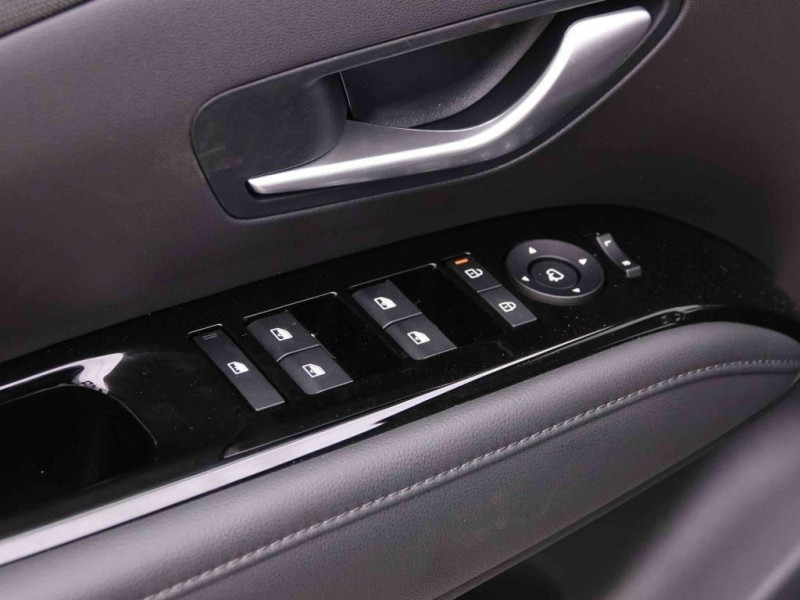 Photo 20 de l'offre de HYUNDAI Tucson 1.6 T-GDI 160 MHEV DCT Shine à 36923€ chez Carlyss automobiles Vitré