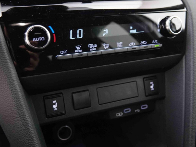 Photo 8 de l'offre de Toyota Yaris Cross 1.5 HYBRID 130 à 30398€ chez Carlyss automobiles Vitré