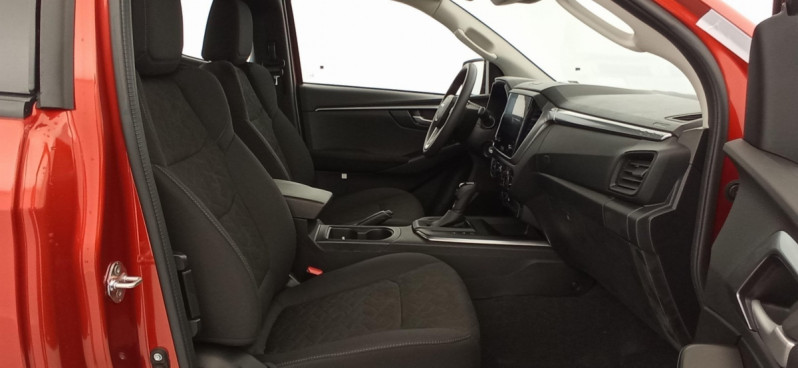 Photo 7 de l'offre de ISUZU D-MAX 1.9 4X4 SPACE CAB N60 B.B+  AT à 39109€ chez Carlyss automobiles Vitré