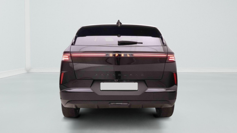 Photo 5 de l'offre de OPEL Grandland 1.2 T Hybrid 145 GS à 35898€ chez Carlyss automobiles Vitré