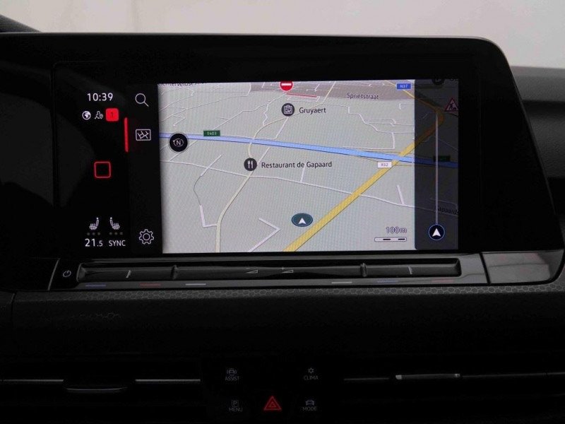 Photo 12 de l'offre de Volkswagen Golf GTi 2.0 TSi 300 DSG Clubsport à 46965€ chez Carlyss automobiles Vitré