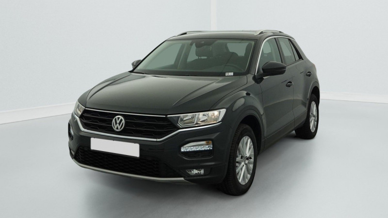 Photo 3 de l'offre de VOLKSWAGEN T-roc 1.0 TSI 115 START/STOP BVM6 LOUNGE BUSINESS à 19883€ chez Carlyss automobiles Vitré