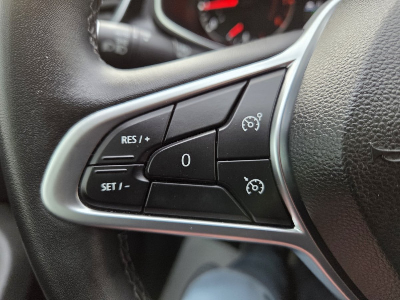 Photo 14 de l'offre de RENAULT Clio (5) Business TCe 90 -21N à 11490€ chez Carlyss automobiles Vitré