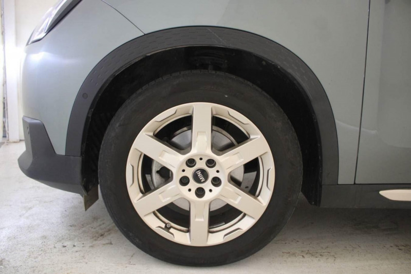 Photo 11 de l'offre de MINI Countryman U25 Countryman 163 ch DKG7 D Favoured à 37798€ chez Carlyss automobiles Vitré