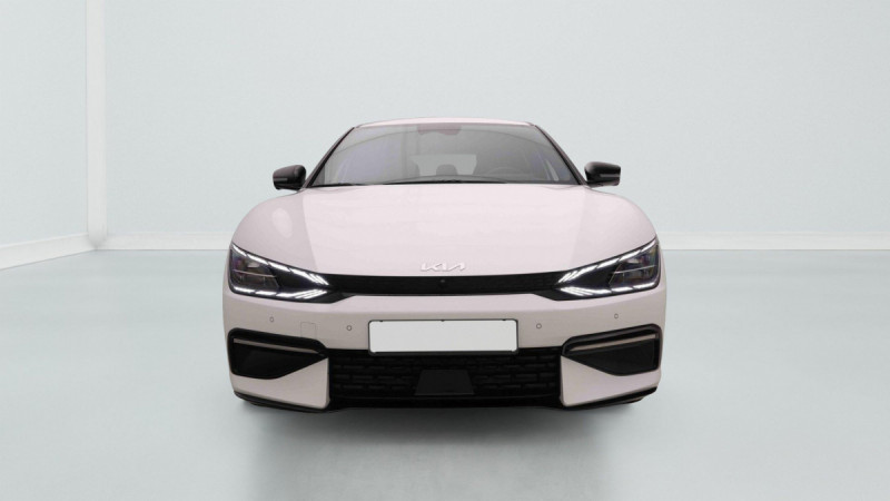 Photo 2 de l'offre de Kia EV6 229 GT-Line à 37597€ chez Carlyss automobiles Vitré