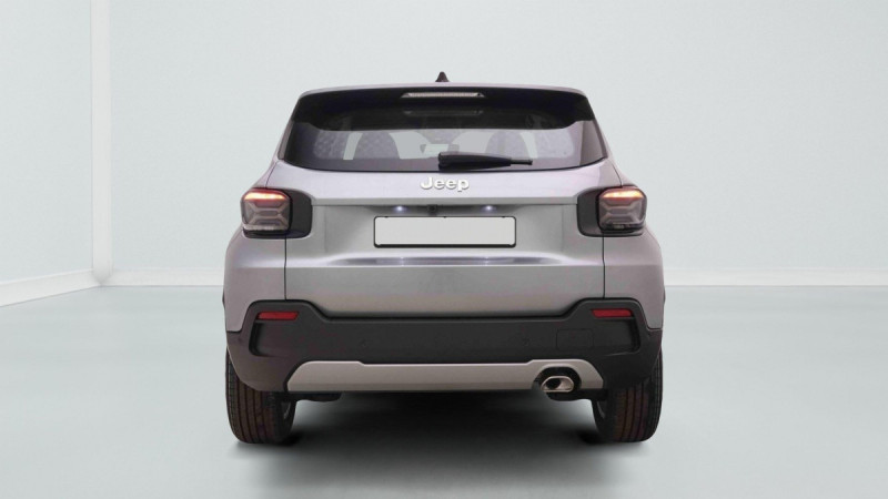 Photo 5 de l'offre de Jeep Avenger 1.2 MHEV 110 DCT6 Altitude à 27502€ chez Carlyss automobiles Vitré