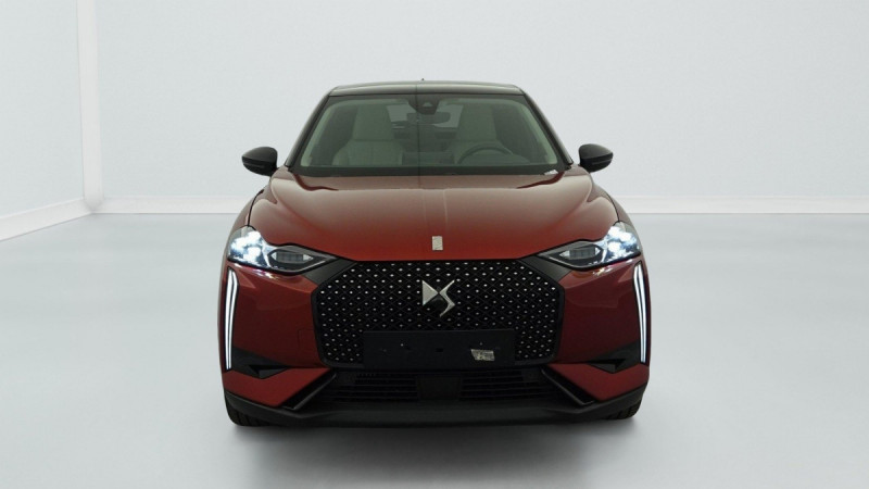 Photo 2 de l'offre de DS DS3 PureTech 130 EAT8 Esprit de Voyage à 23919€ chez Carlyss automobiles Vitré