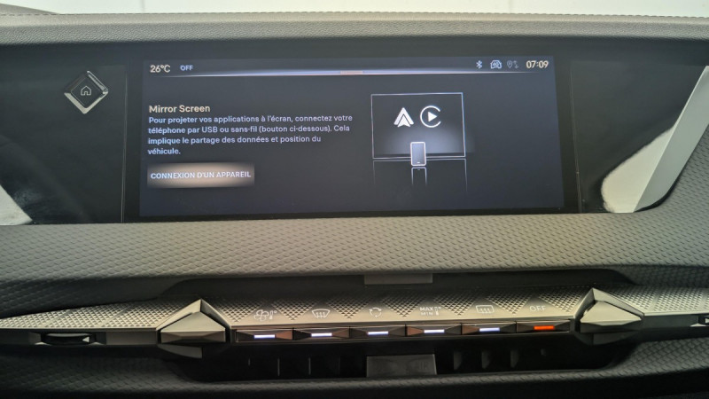 Photo 19 de l'offre de DS DS4 PureTech 130 EAT8 Rivoli à 25317€ chez Carlyss automobiles Vitré