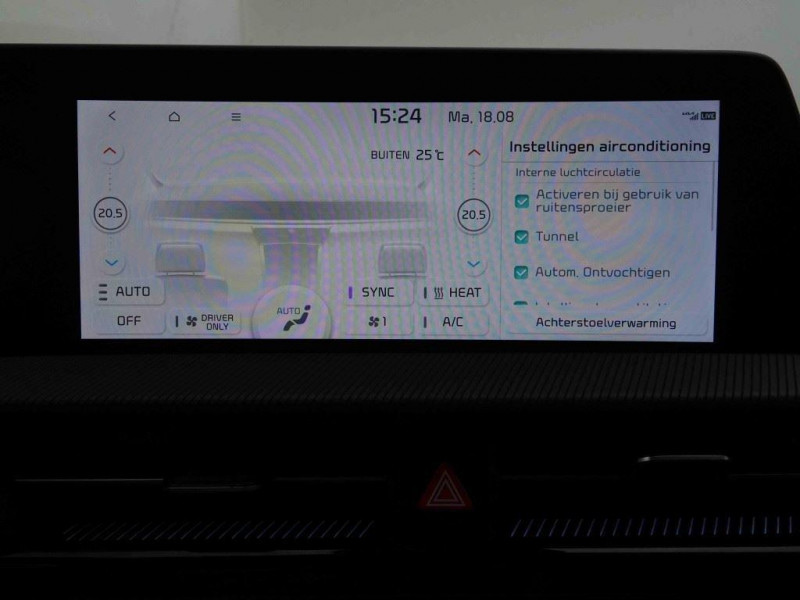 Photo 15 de l'offre de Kia EV6 229 GT-Line à 37597€ chez Carlyss automobiles Vitré