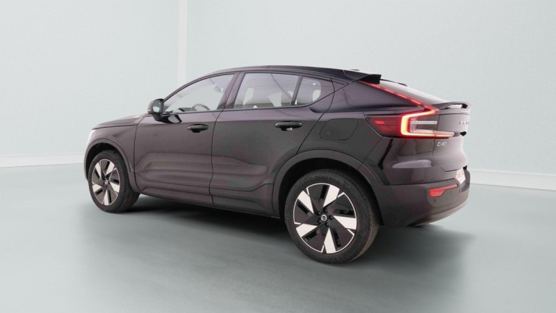 Photo 4 de l'offre de Volvo EC40 Recharge 238 Single Motor Plus à 43702€ chez Carlyss automobiles Vitré