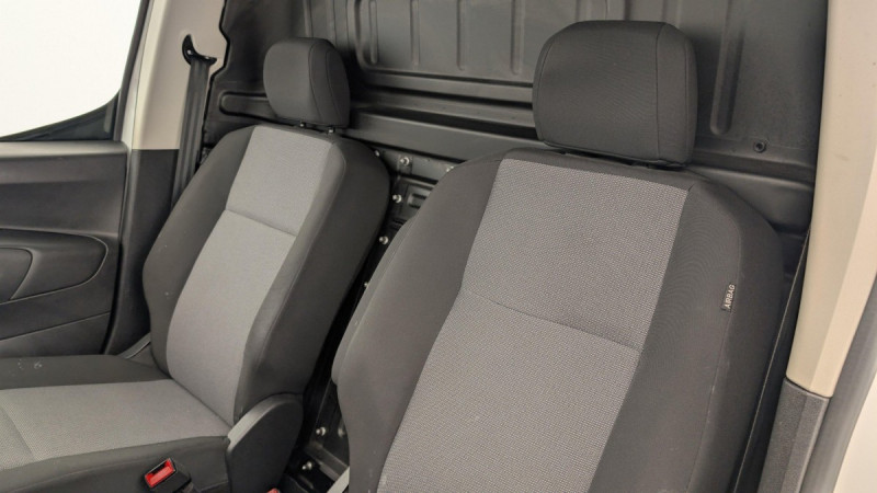 Photo 13 de l'offre de CITROEN BERLINGO VAN M 650 BLUEHDI 100 S&S BVM5 CLUB à 12777€ chez Carlyss automobiles Vitré