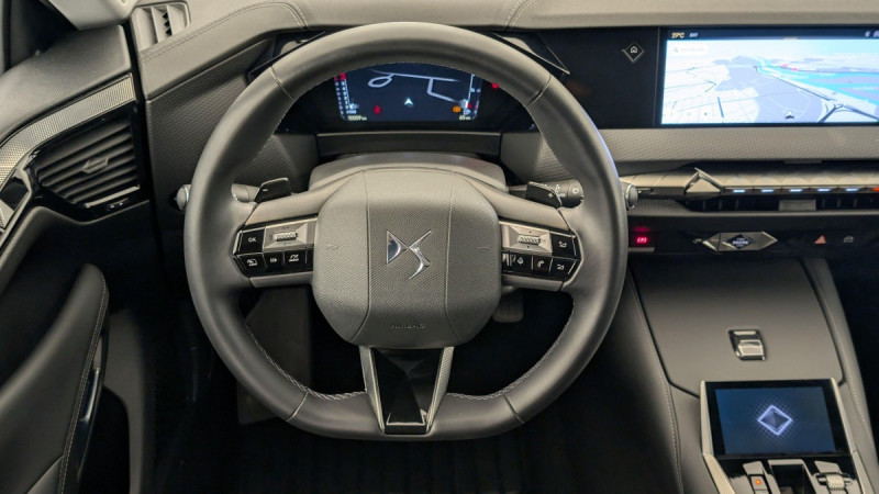 Photo 14 de l'offre de DS DS4 PureTech 130 EAT8 Rivoli à 23978€ chez Carlyss automobiles Vitré