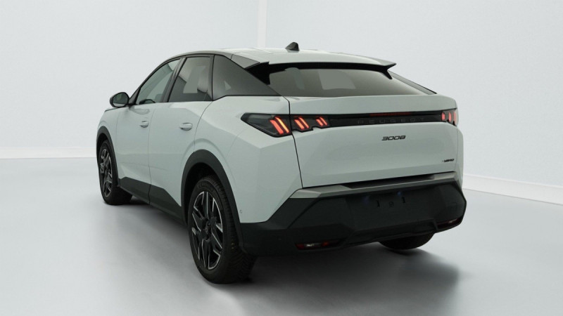 Photo 5 de l'offre de PEUGEOT 3008 NOUVEAU HYBRID 136 E-DCS6 ALLURE à 29443€ chez Carlyss automobiles Vitré