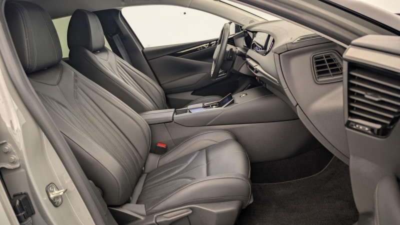 Photo 9 de l'offre de DS DS4 PureTech 130 EAT8 Rivoli à 23460€ chez Carlyss automobiles Vitré