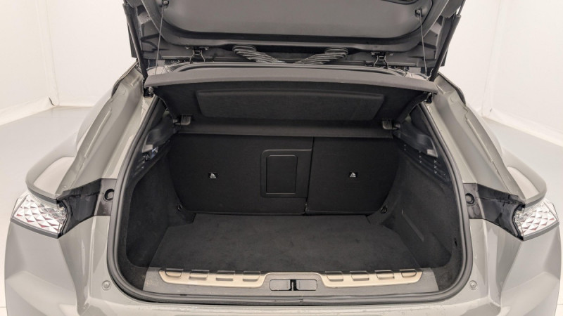 Photo 11 de l'offre de DS DS4 PureTech 130 EAT8 Rivoli à 23723€ chez Carlyss automobiles Vitré