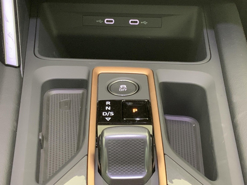 Photo 17 de l'offre de Cupra FORMENTOR NOUVEAU 1.5 ETSI HYBRID 150 CH DSG7 V à 32998€ chez Carlyss automobiles Vitré