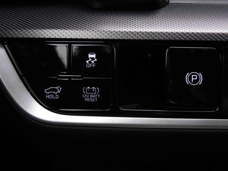 Photo 11 de l'offre de KIA SPORTAGE 1.6T-GDi HEV 215 GT-Line à 38906€ chez Carlyss automobiles Vitré