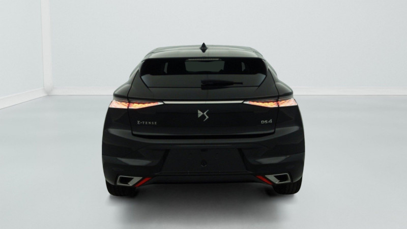 Photo 6 de l'offre de DS DS4 PureTech 130 EAT8 Rivoli à 23893€ chez Carlyss automobiles Vitré