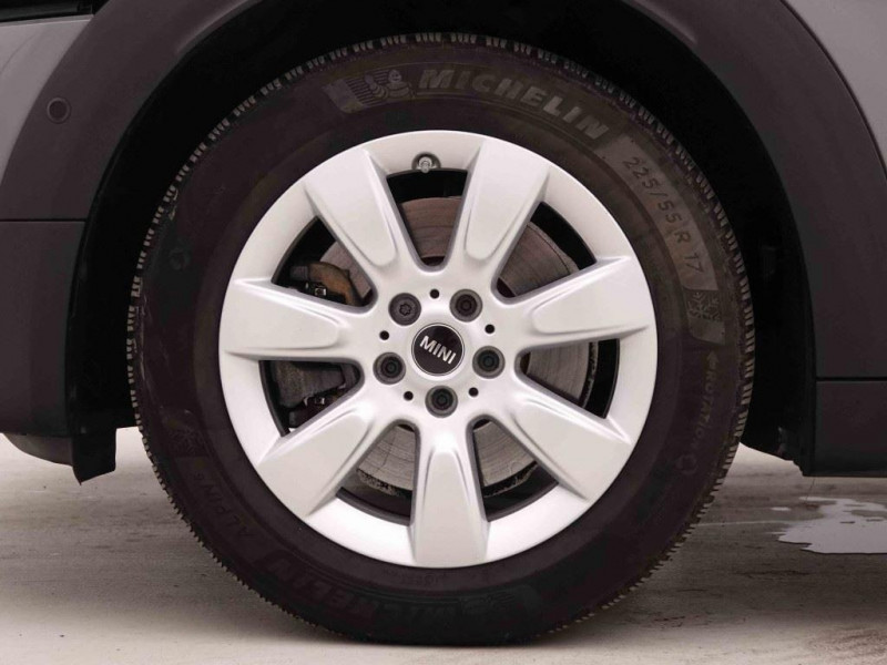 Photo 23 de l'offre de Mini Countryman SE 1.5 PHEV Steptronic AWD Business Edition+Leather+LED+Navi à 28398€ chez Carlyss automobiles Vitré