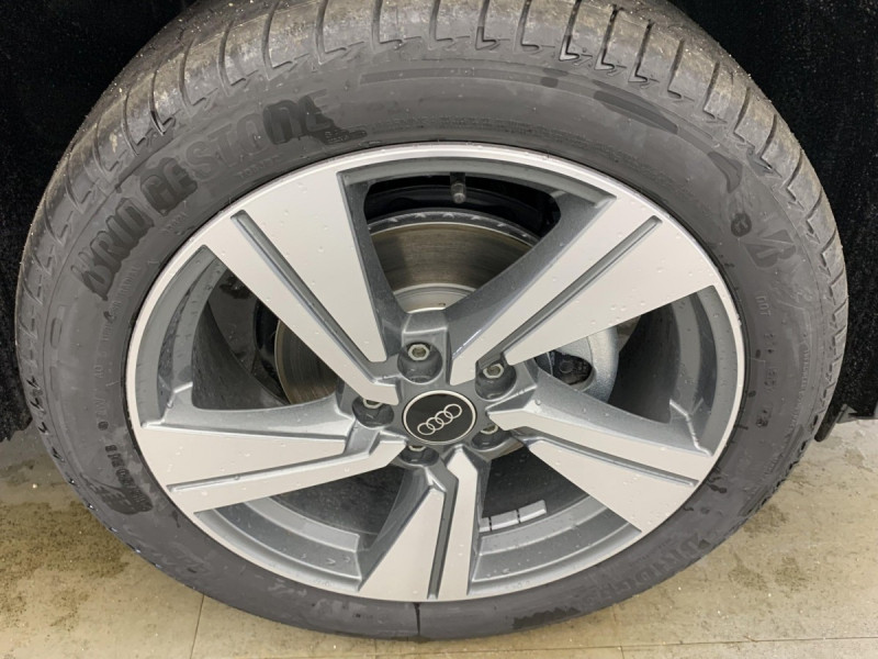 Photo 11 de l'offre de AUDI Q2 35 TFSI 150 S tronic 7 Design à 35598€ chez Carlyss automobiles Vitré