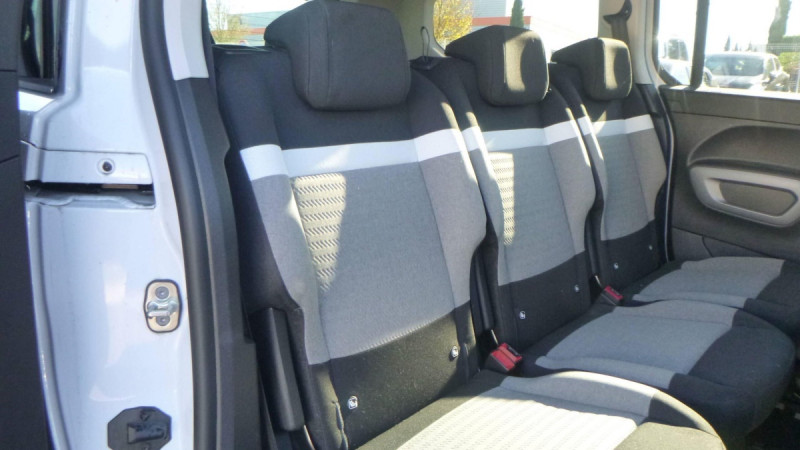 Photo 12 de l'offre de CITROEN Berlingo Berlingo Taille XL BlueHDi 130 S&S EAT8 Max à 34098€ chez Carlyss automobiles Vitré