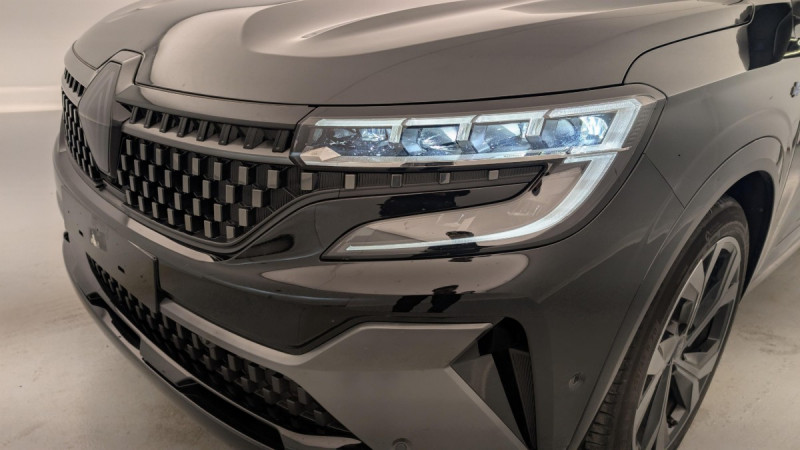 Photo 40 de l'offre de RENAULT ESPACE VI E-TECH FULL HYBRID 200 GSR2 ESPRIT ALPINE à 38043€ chez Carlyss automobiles Vitré