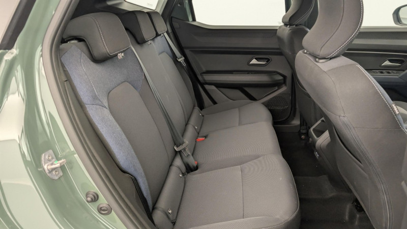 Photo 20 de l'offre de DACIA DUSTER TCe 130 4x4 Expression à 24998€ chez Carlyss automobiles Vitré