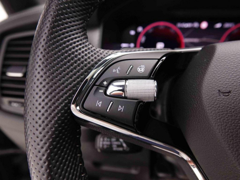 Photo 23 de l'offre de SKODA Kodiaq 2.0 Tdi 150 DSG Sportline 7pl à 40593€ chez Carlyss automobiles Vitré