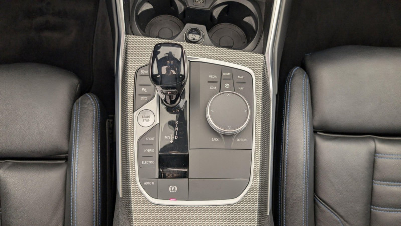 Photo 20 de l'offre de BMW Serie 3 Touring G21 Touring 330e xDrive 292 ch BVA8 M Sport à 31043€ chez Carlyss automobiles Vitré