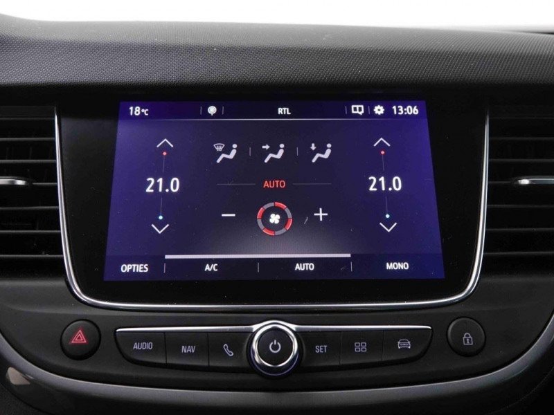 Photo 11 de l'offre de OPEL Crossland 1.2 T 110 Elegance à 19798€ chez Carlyss automobiles Vitré