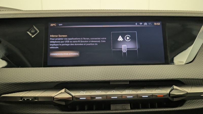 Photo 19 de l'offre de DS DS4 PureTech 130 EAT8 Rivoli à 22786€ chez Carlyss automobiles Vitré