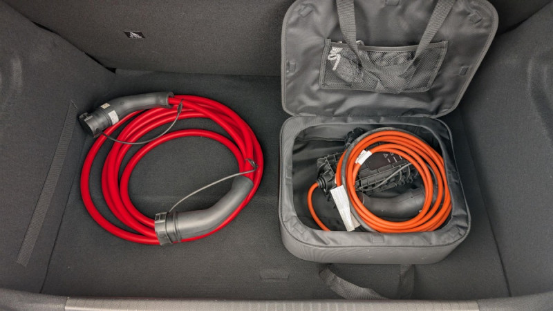 Photo 19 de l'offre de PEUGEOT 208 ELECTRIQUE 50 KWH 136CH ALLURE à 18123€ chez Carlyss automobiles Vitré