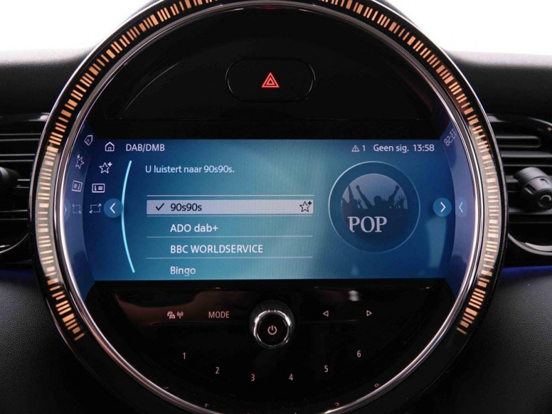 Photo 9 de l'offre de MINI One 1.5i Classic Trim à 21204€ chez Carlyss automobiles Vitré