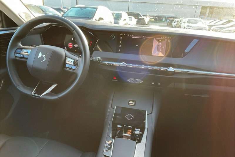 Photo 12 de l'offre de DS DS4 PureTech 130 EAT8 Cross Rivoli à 27527€ chez Carlyss automobiles Vitré