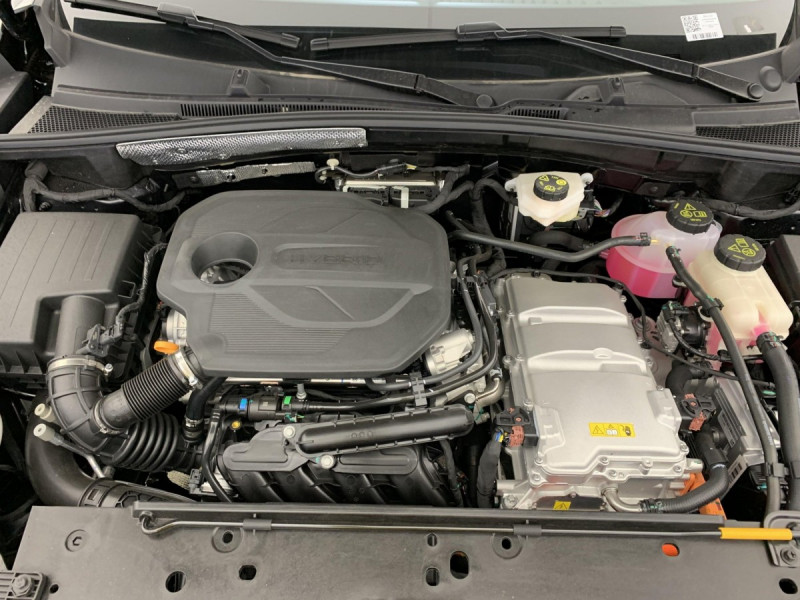 Photo 19 de l'offre de MG Motor ZS 1.5 L Hybrid+ 197 ch Comfort à 23498€ chez Carlyss automobiles Vitré