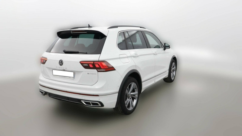 Photo 2 de l'offre de VOLKSWAGEN Tiguan Tiguan 1.4 eHybrid 245ch DSG6 R-Line à 34598€ chez Carlyss automobiles Vitré