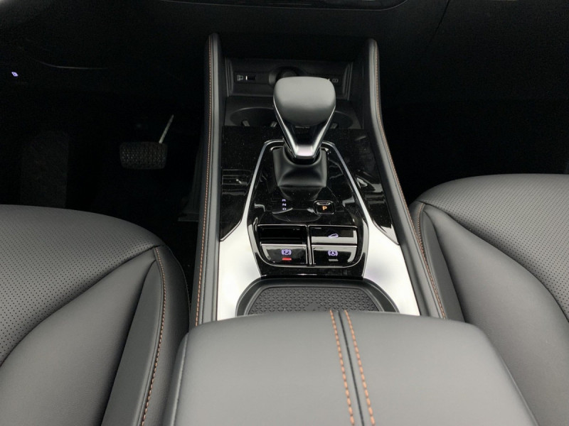 Photo 10 de l'offre de MG Motor EHS 1.5T PHEV 272 ch Luxury à 31598€ chez Carlyss automobiles Vitré