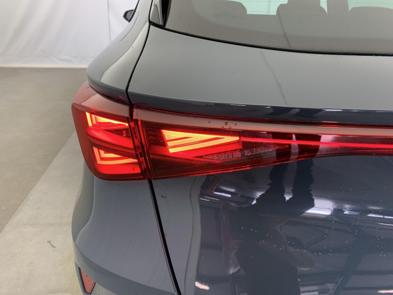 Photo 19 de l'offre de Cupra LEON Sportstourer eHybrid 204 ch DSG6 V à 33498€ chez Carlyss automobiles Vitré