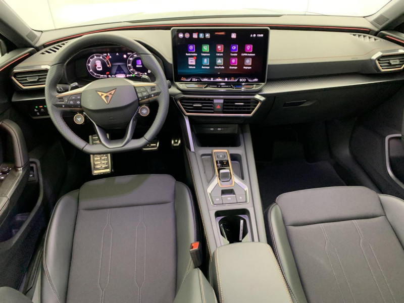 Photo 13 de l'offre de Cupra LEON Sportstourer eHybrid 204 ch DSG6 V à 33998€ chez Carlyss automobiles Vitré