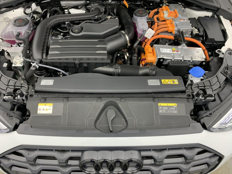 Photo 15 de l'offre de Audi A3 ALLSTREET TFSI e Hybride rechargeable 204 S tronic 6 Design à 42998€ chez Carlyss automobiles Vitré